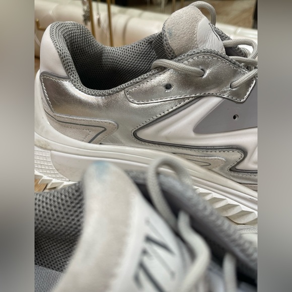 VALENTINO GARAVANI Wade Runner Sneakers - Picture 13 of 15